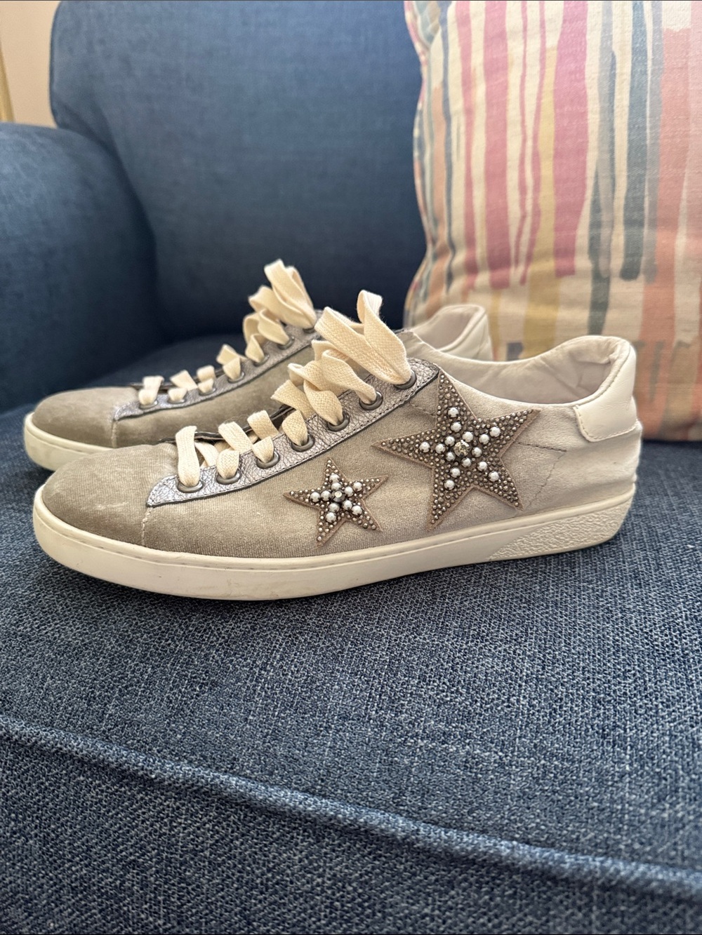 Pearl-Embellished Lola Cruz Women's Sneakers